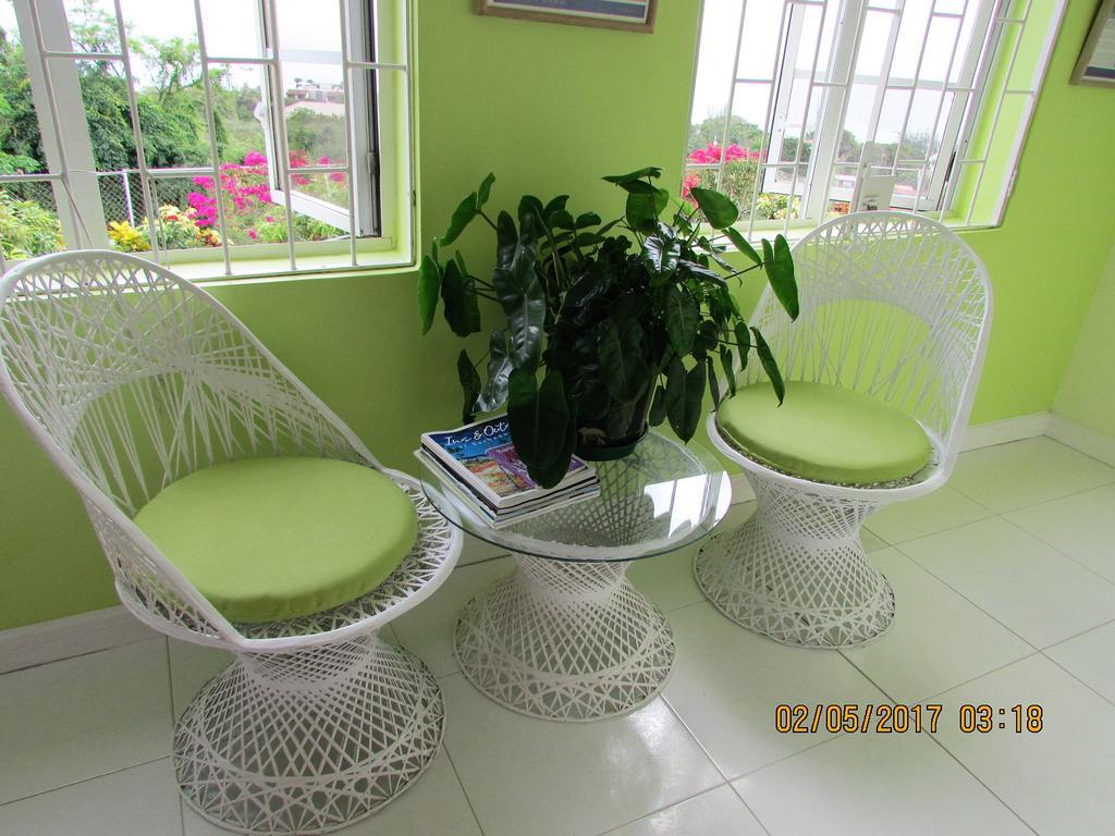 Ferienwohnung Spectacular Ocean View Retreat Saint James Exterior foto